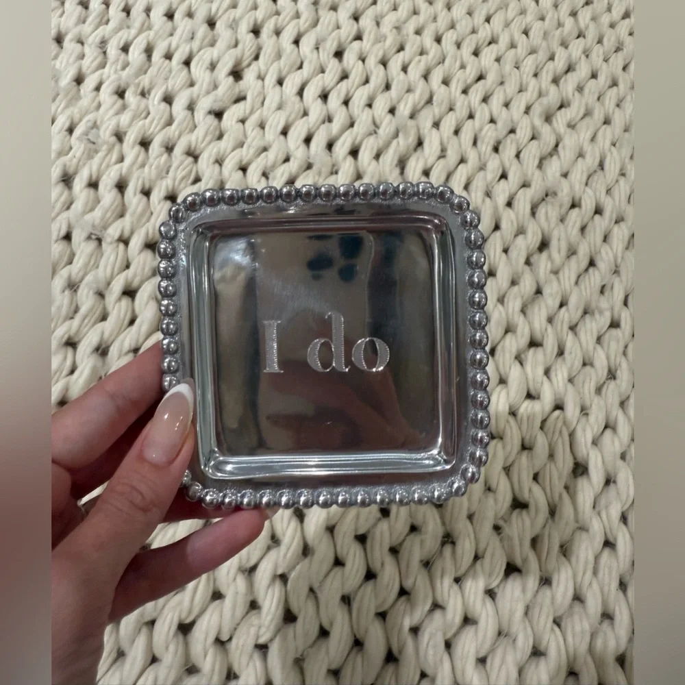 NEW Mariposa Aluminum “I Do